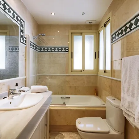 Luxury Apartment, Fuente Aloha Nueva Andalucia