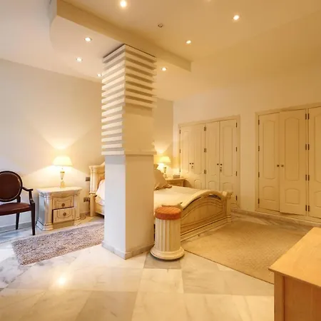 Luxury Apartment, Fuente Aloha Nueva Andalucia *